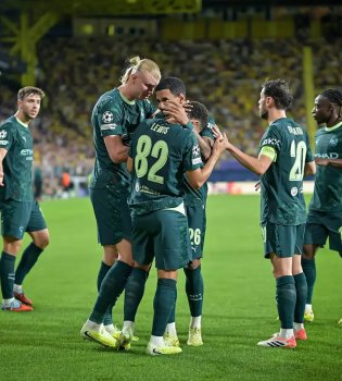 Manchester City defeated Leeds by a narrow margin