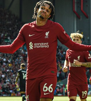 Yurgen Klopp Trent Aleksander-Arnoldning o'yin uslubini yuqori baholadi