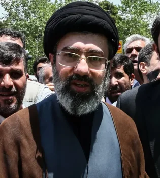 Mo'jtaba Xominaiy Eronning yangi oliy rahbari bo'ladimi