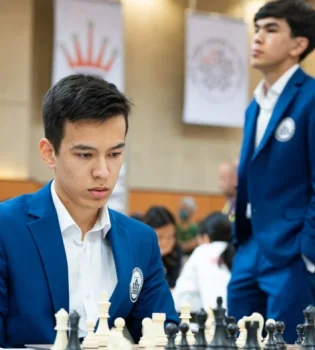 Nodirbek Abdusattorov va Javohir Sindarov jahonning kuchli beshligiga kirdi
