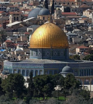 Восемь арабских государств осудили Израиль за закрытие мечети Аль-Акса