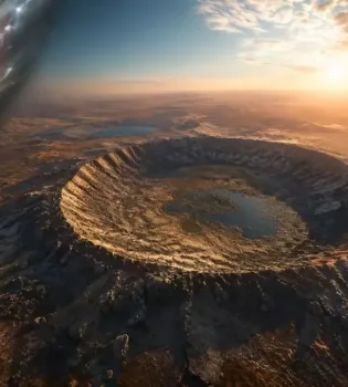 Avstraliyada Yer yuzidagi eng qadimgi meteorit krateri aniqlandi