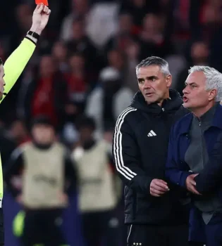 Моуринью отстранён: «Бенфика» проиграла «Реалу»