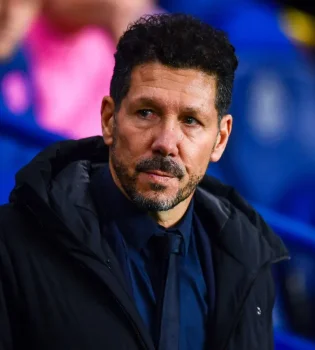 Simeone Atletikoning Madrid derbisidagi xatolarini chuqur tahlil qildi