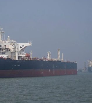 Oil prices rose by $100 due to the Iran-Israel conflict.