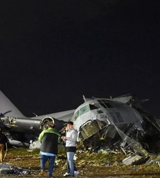 Cargo plane crash in Bolivia: 15 people died