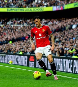 Benyamin Sheshko was the best of "MU" in February