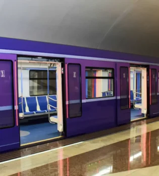 Баку метрополитен ищет партнера для новых вагонов