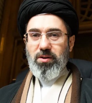 Eron yangi oliy rahbari birinchi rasmiy nutqini so'zlab o'tdi