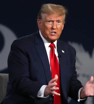 Trump administration on the verge of decision regarding Iran