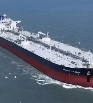 Russia Delivered 100,000 Tons of Oil to Cuba