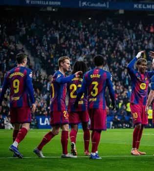 Barcelona fined 30.5 thousand euros by UEFA