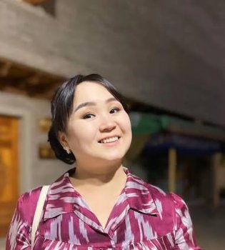 Азиза Абдуллаева рассказала о своем входе в шоу-бизнес и трудностях, с которыми она столкнулась