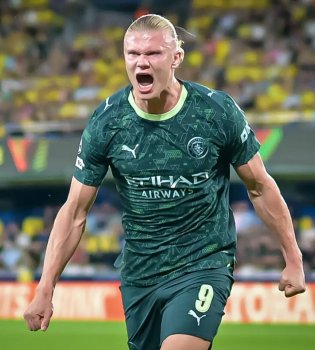 Holann: My goals are few, I need to improve myself