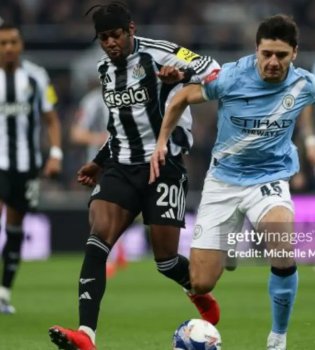 "Manchester City" in the quarter-final, Husanov played confidently