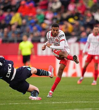 Girona Athleticni uchtadan noliga mag'lub etdi