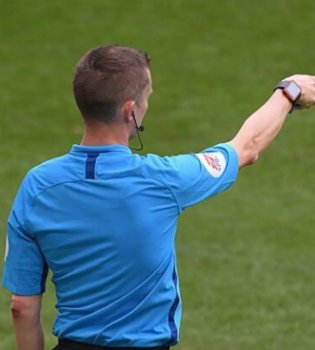 FIFA yangi yoruglik ofsaydi qoidasi futbolni o‘zgartiradi