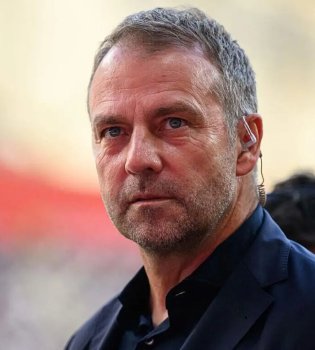 Flik emphasized that the main focus should be on Rayo Vallecano's match.