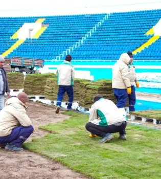 Nasaf stadioni xalqaro standartlarga moslashtirilmoqda