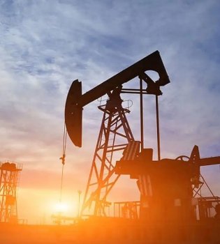 Конфликты на Ближнем Востоке подняли цену нефти до 100 долларов