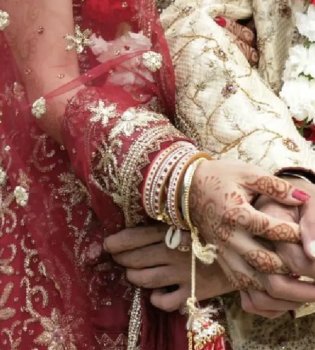 Hindistonda nikoh yoshi 29 ga yetdi