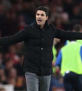 Arteta provided information about Declan Rice's injury
