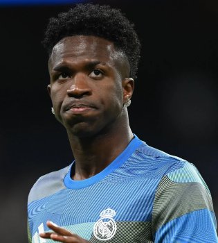 Vinícius Júnior to Sign New Contract with Real Madrid