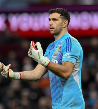 Emiliano Martines APLda eng yaxshi seyv ko‘rsatkichiga ega