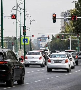 Birth and marriage rates are decreasing in Uzbekistan