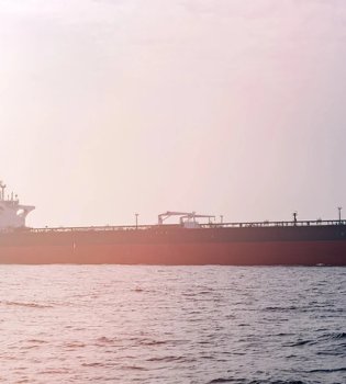 Eron Hindiston kemalari uchun Hormuz bo'g'ozi xavfsizligini ta'minladi