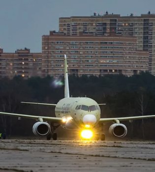 Rossiya SJ-100 Superjet samolyotini 2027-yilga mahalliy qismlardan yig'ishni rejalashtirmoqda