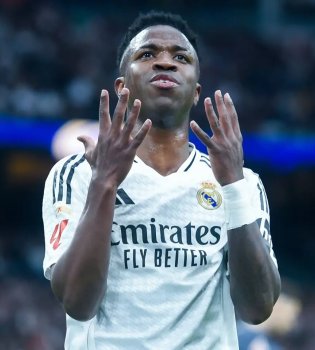 Vinisius became the sixth top scorer in Real's history