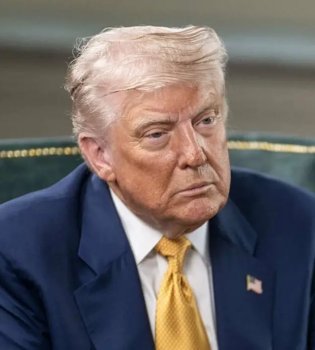 Трамп в своей речи назвал Ормузский пролив своим именем