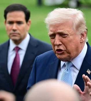 Трамп: военные действия против Ирана перешли в решающую фазу