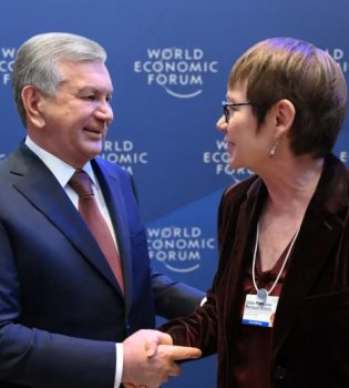 Шавкат Мирзиёев и президент ЕБРР обсудили сотрудничество