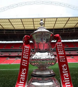 Manchester Siti va Liverpul chorak finalda to'qnashadi