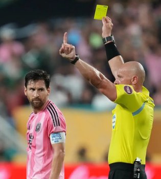 Умтити: Месси жаждет победы в каждой игре