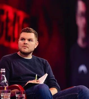 General Intuition startapi 2,3 milliard dollarliq investitsiya bosqichini yakunladi