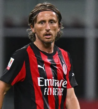 Modrich derbiga 60 ta mehmon taklif qildi