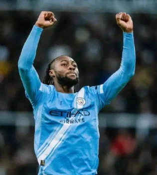 "Manchester Siti" Nyukaslni mag'lub etib, keyingi bosqichda