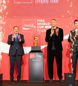 Toshkentda jahon chempionati kubogi taqdim etildi