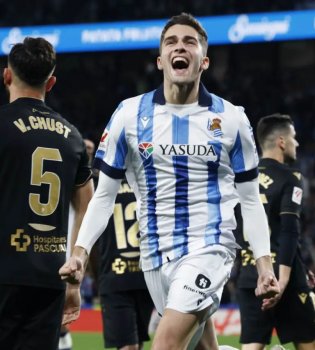 Будущее Захарьяна: новая команда или возвращение в Россию?