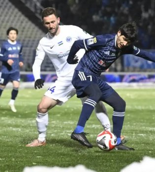 Навбахор на снежном поле одолел Пактакор