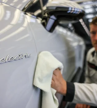 «Porsche» kompaniyasi daromad kamayishi sababli uchta korxonasini yopadi
