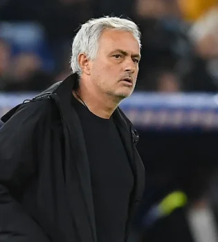 Жозе Моуринью станет тренером сборной Португалии?