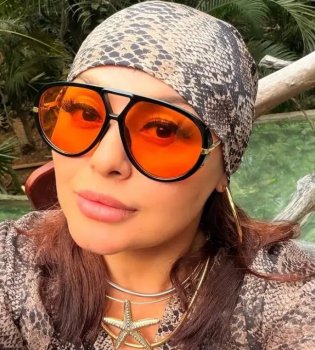 Shahlo Zoirova AQShdan o'z oilasiga qaytib keldi