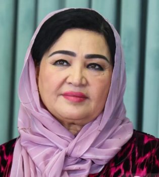 Ra'no Yarasheva: "I cannot stay away from the theater"