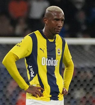 Taliska will stay at Fenerbahce until 2028