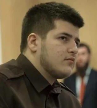 Adam Qodirov yo‘l hodisasida jiddiy jarohat oldi