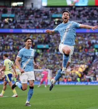 «Manchester Siti» himoyachisi Jon Stounz mavsum yakunida jamoani tark etadi